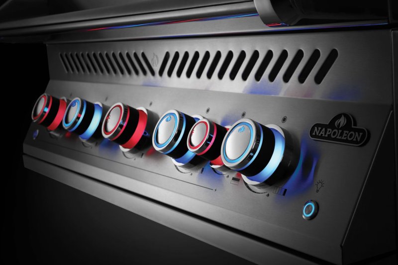 Napoleon 700-Series 38" BIG38-1 Edelstahl Einbaugrill inkl. Drehspieß und Innenbeleuchtung - Modell 2025