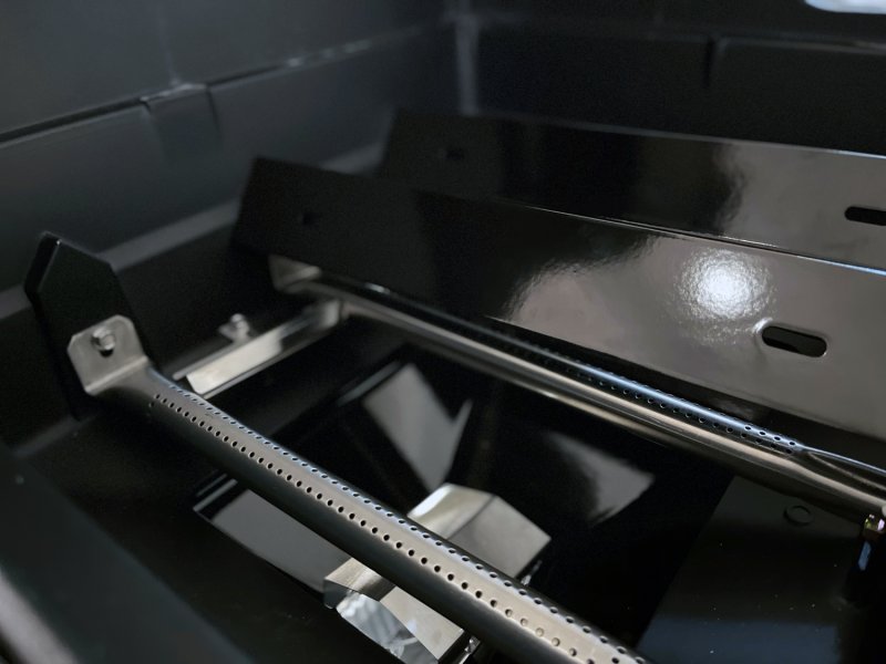 Napoleon Freestyle 365 Gasgrill, Graphit - inkl. Fleisch-Liebhaber Starter-Kit