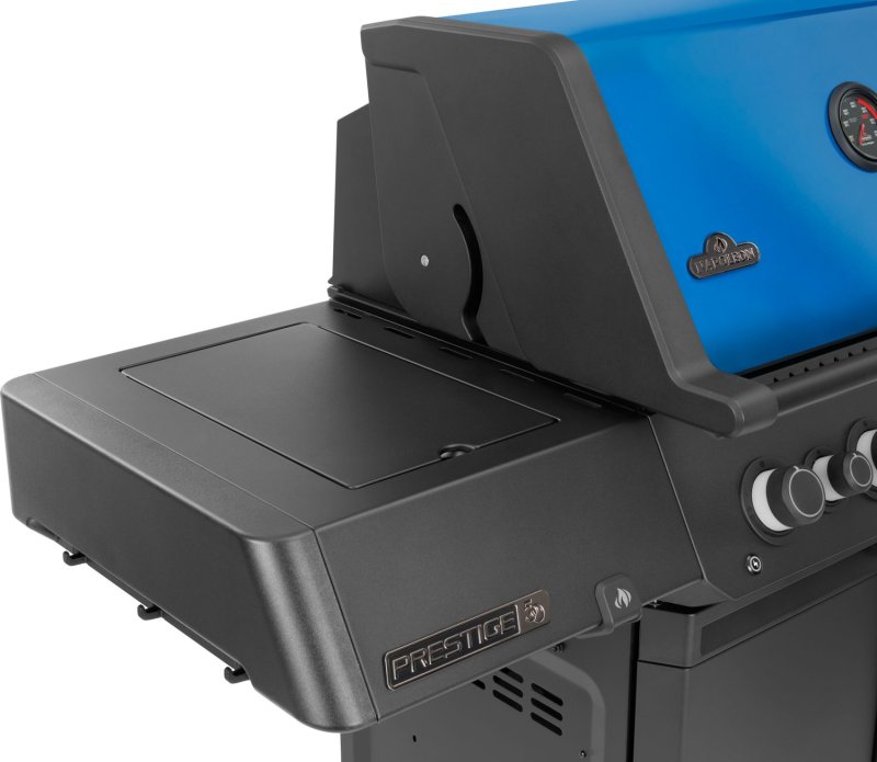 Napoleon Phantom Prestige 500 Connected Gasgrill - mit SIZZLE Zone und Heckbrenner - Edelstahl-Gussroste - 50 Jahre Napoleon Edition Heritage Blue - mit Jubliäums-Box