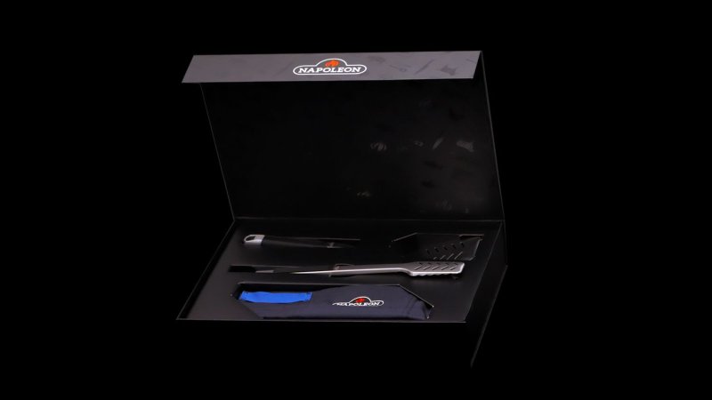 Napoleon Phantom Prestige 500 Connected Gasgrill - mit SIZZLE Zone und Heckbrenner - Edelstahl-Gussroste - 50 Jahre Napoleon Edition Heritage Blue - mit Jubliäums-Box