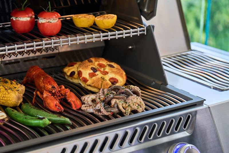 Napoleon Prestige PRO 665 Smart-Connected Gasgrill, Edelstahl - inkl. Drehspieß - Modell 2026