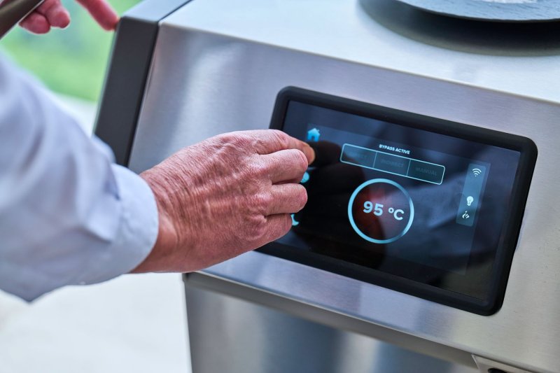 Napoleon Prestige PRO 665 Smart-Connected Gasgrill, Edelstahl - inkl. Drehspieß - Modell 2026