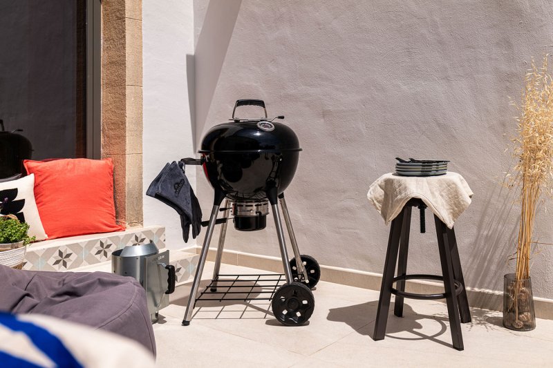 Napoleon Premium Holzkohlegrill Kugelgrill Ø 47 cm - Modell 2024