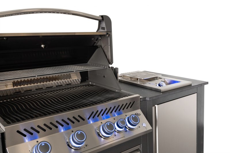 Napoleon Outdoor Küche Oasis Compact 105 mit Prestige 500 Einbaugrill und Einbau Sizzle Zone - inkl. Arbeitsplatte aus Feinsteinzeug