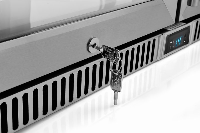 Napoleon Outdoor - Kühlschrank, 210 Liter, 2-türig mit Doppelverglasung und LED Beleuchtung - wasserdicht nach IP24