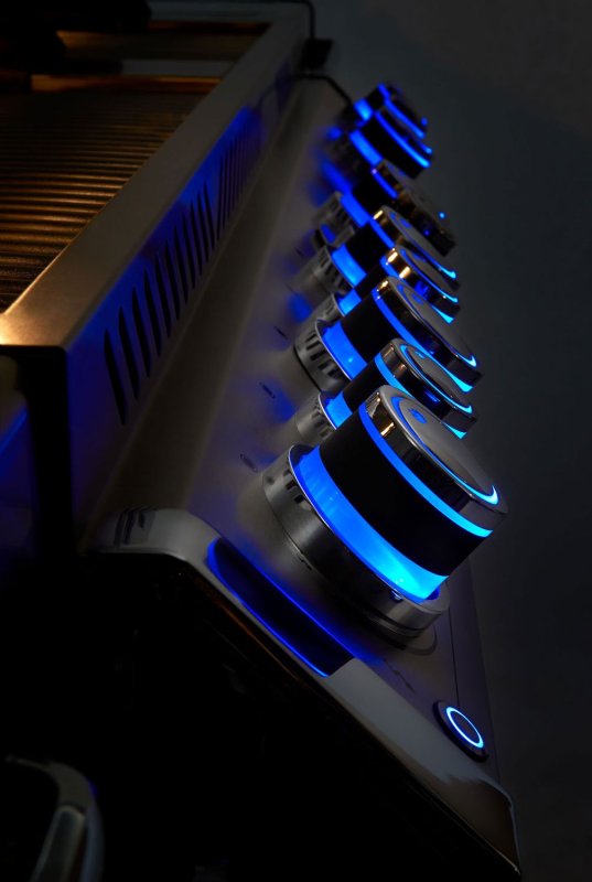 Napoleon Prestige Pro 825-3 Edelstahl Einbaugrill Gas - inkl. Drehspieß - Modell 2025