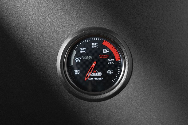 Napoleon Phantom Prestige 500 Connected Gasgrill - mit SIZZLE Zone und Heckbrenner - Edelstahl-Gussroste, Mattschwarz - Modell 2025