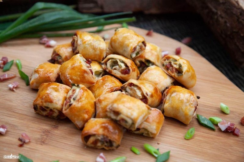 Napoleon Pizzastein für Warmhalteroste - passend für alle Napoleon Grills ab Rogue 425 und größer, Broil King, Grillfürst, Rösle, Enders, Santos und mehr