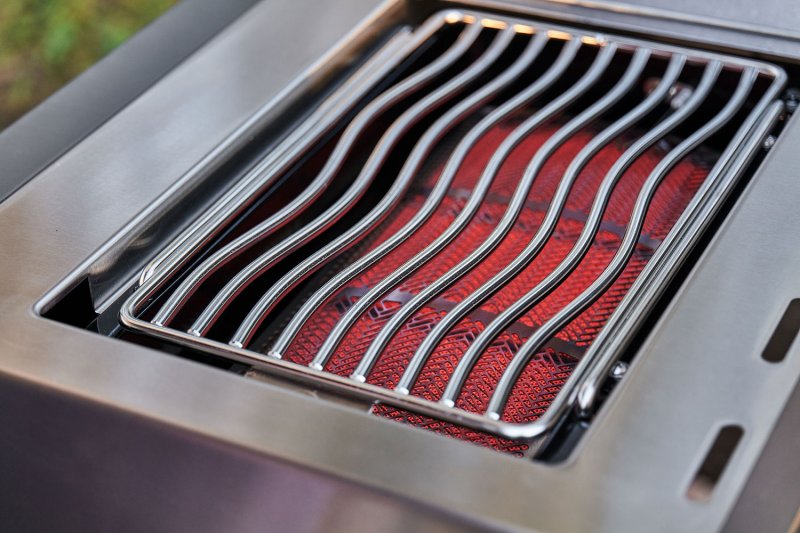 Napoleon Prestige 500 Edelstahl Gasgrill - mit SIZZLE ZONE und Heckbrenner - Modell 2025