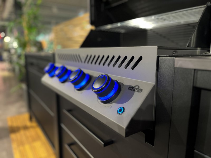 Napoleon Prestige 500 Shadow Einbaugrill inkl. SIZZLE ZONE - Burnout Kitchen Sonderedition - Retoure