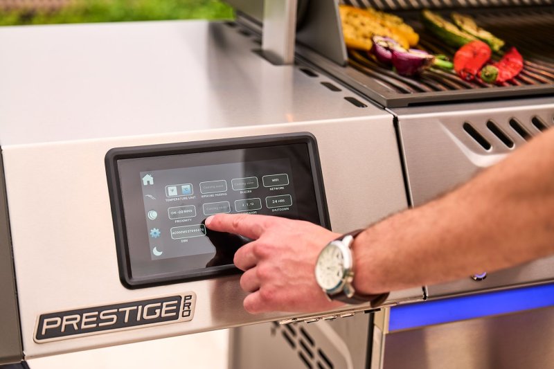 Napoleon Prestige PRO 500 Smart-Connected Gasgrill, Edelstahl - inkl. Drehspieß - Modell 2026