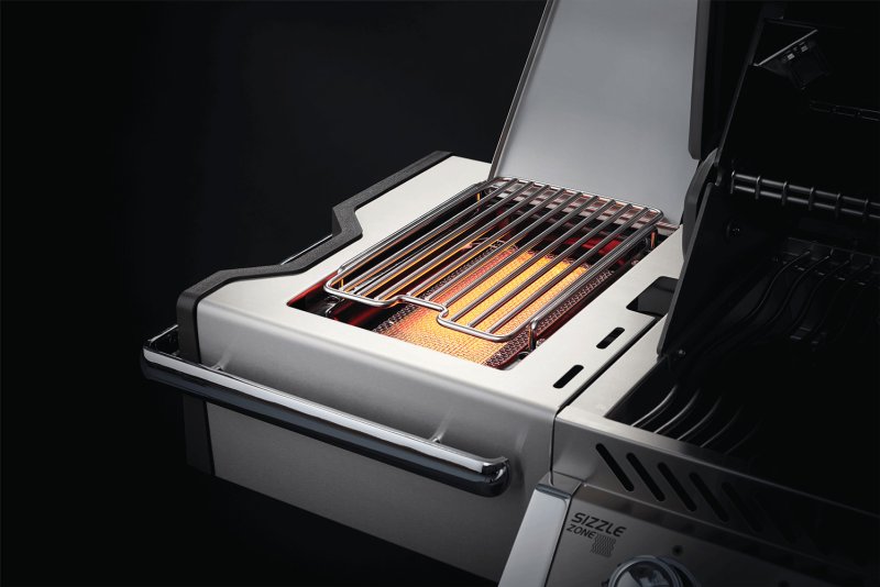 Napoleon Prestige Pro 500 Edelstahl Gasgrill, Erdgas inkl. Drehspieß - Modell 2025