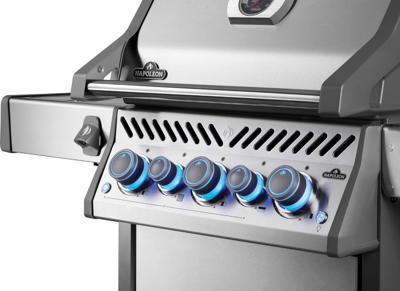 Napoleon Rogue PRO-S 425 Edelstahl Gasgrill - SIZZLE ZONE™ und Heckbrenner - mit Edelstahlrosten - Modell 2026