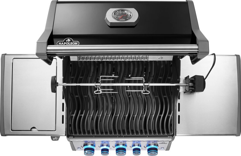 Napoleon Rogue PRO-S 425 Gasgrill - SIZZLE ZONE™ und Heckbrenner - mit Gusseisenrosten, Schwarz - inkl. Drehspieß - X-DEAL inkl. Edelstahlplancha und Plancha Tool-Set 2-teilig