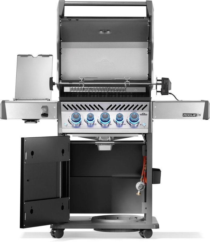 Napoleon Rogue PRO-S 425 Gasgrill - SIZZLE ZONE™ und Heckbrenner - mit Gusseisenrosten, Schwarz - inkl. Drehspieß - X-DEAL inkl. Edelstahlplancha und Plancha Tool-Set 2-teilig