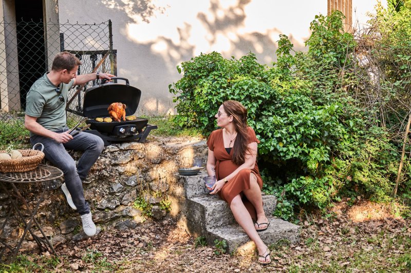 Napoleon TravelQ PRO285 Kompakt Gasgrill Schwarz - Modell 2025