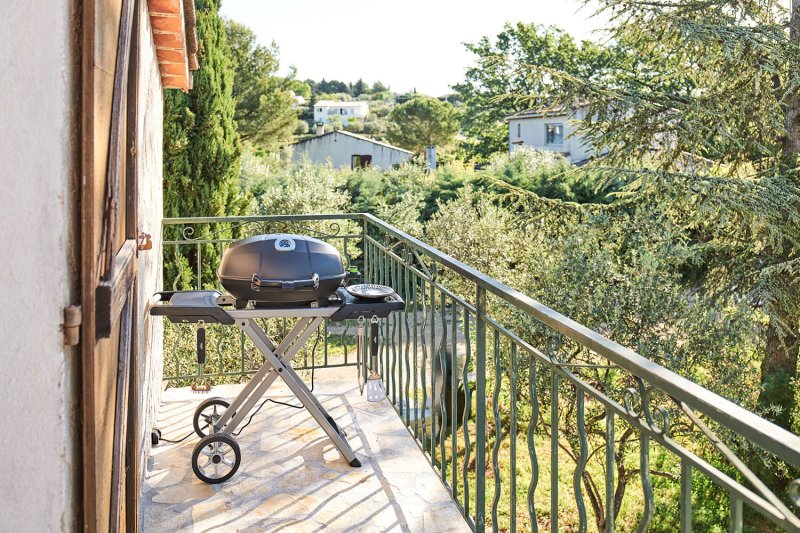 Napoleon TRAVELQ™ PRO285EX Elektrogrill - mit klappbarem Wagen