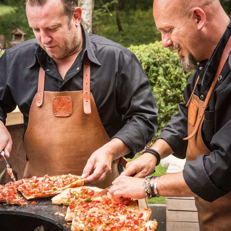 OFYR Lederschürze Braun