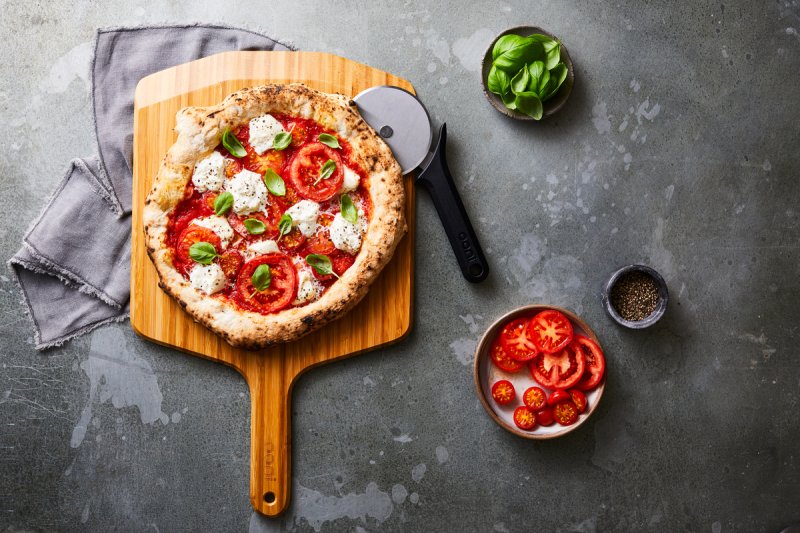 Ooni Pizzaschieber Bambus 12" und Servierbrett - 30 cm - für Fyra / Volt / Karu / Koda 12 + Karu / Koda 2