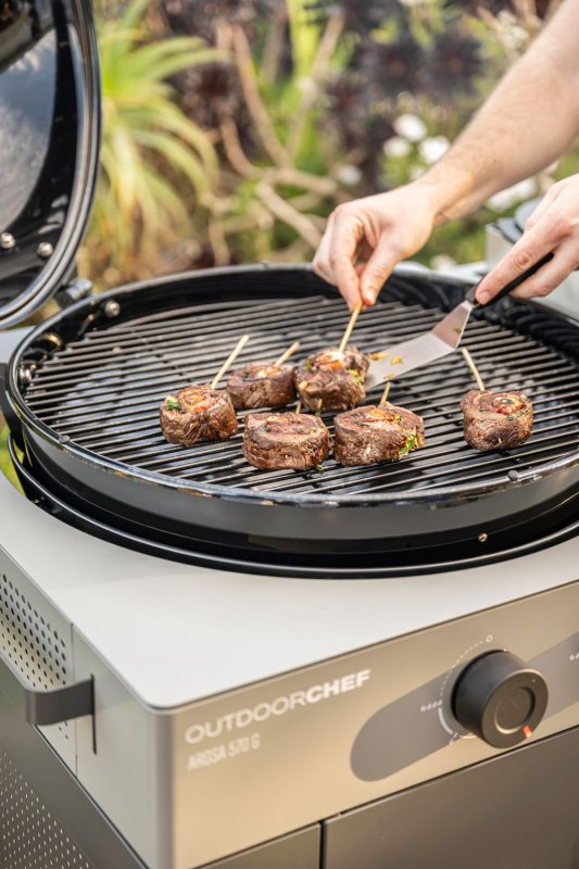 Outdoorchef Gas Kugelgrill Arosa 570 G Evo Grey Steel  - Retouren Grill