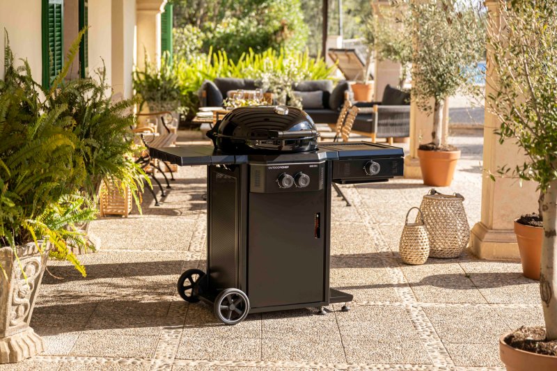 Outdoorchef Gas Kugelgrill Station DAVOS 570 G Pro BZ mit Blazing Zone und 11 kg Gasflaschen-Kit