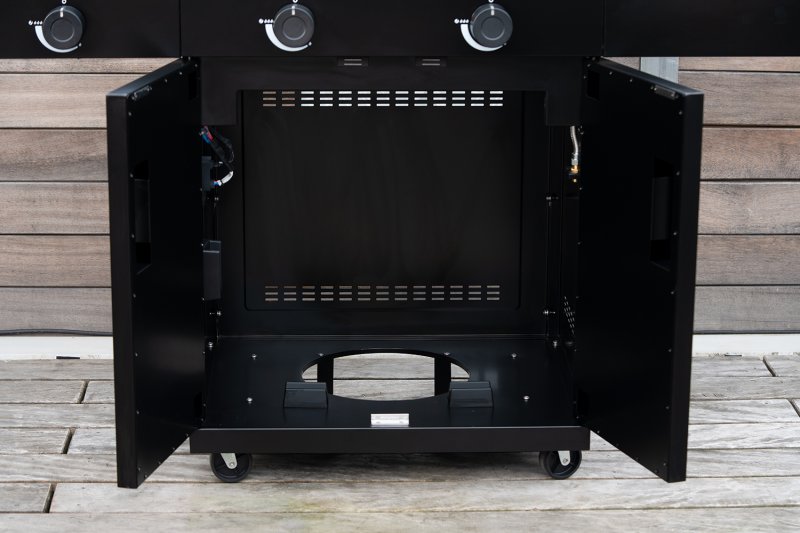 Outdoorchef Power Grillstation HEAT C-265 mit 2 x Blazing Zone und Seitenkocher - inkl. XL Gusseisen Plancha