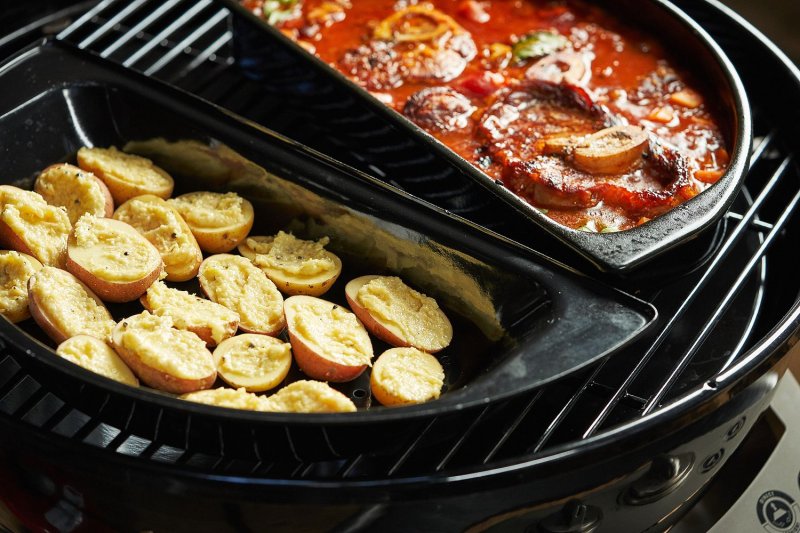 Outdoorchef Gourmet Halbmond Kochset / Grillschalen porzellanemailliert / 2 teilig