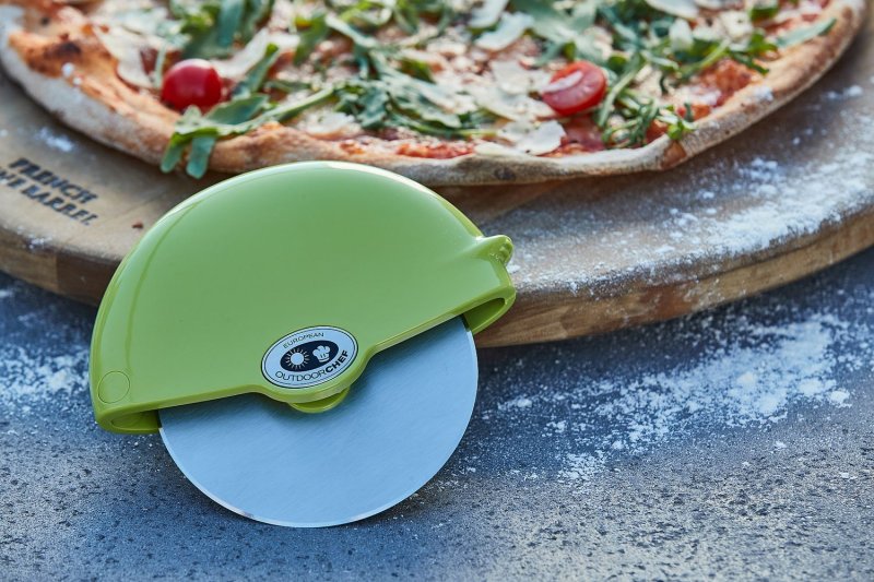 Outdoorchef Pizzaschneider / Pizzarad mit XL Edelstahlklinge