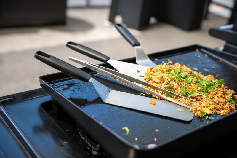 Outdoorchef Plancha und Burger Zubehör Set - Basic