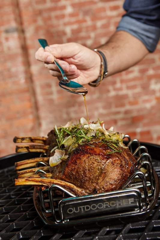 Outdoorchef Universalrack / Rippchenhalter & Bratenkorb