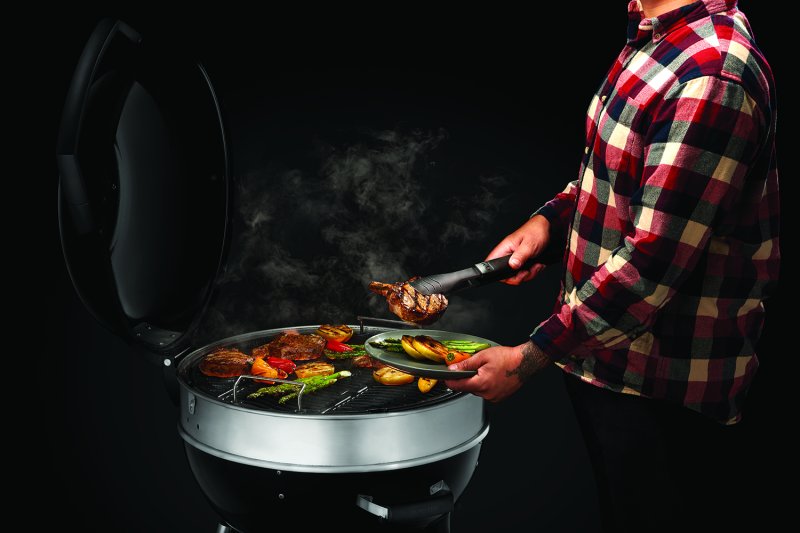 Napoleon PRO Holzkohlegrill Kugelgrill Ø 47 cm  mit Gussrost und Deckelscharnier - Modell 2024