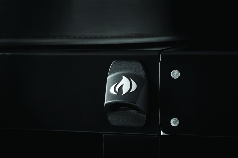 Napoleon PRO-CART Holzkohlegrill Kugelgrill Ø 57 cm mit Unterwagen, Gussrost und Deckelscharnier - Modell 2024