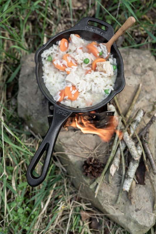 Petromax Feuerpfanne Gusseisen fp15-t mit Stiel