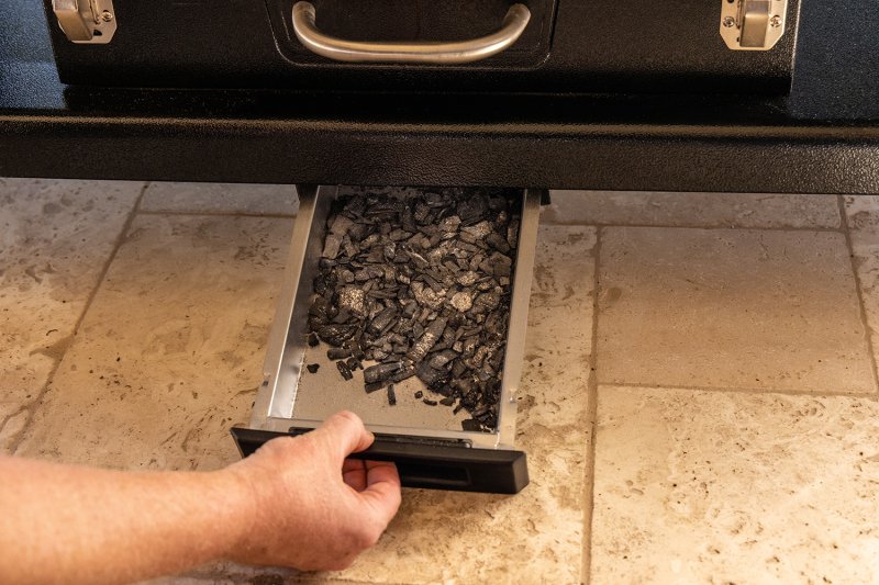 Pit Boss Memphis Ultimate 2.0 Kombigrill + Gusseisen Starter Set 6-teilig