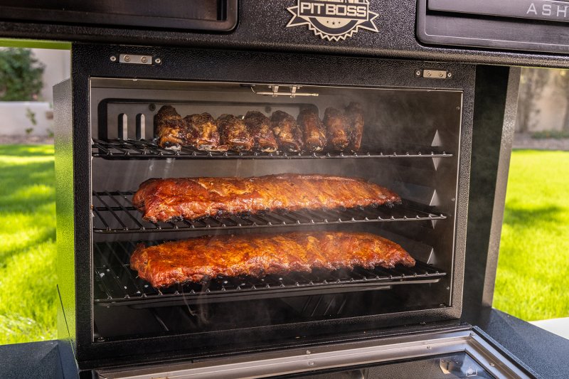 Pit Boss Memphis Ultimate 2.0 Kombigrill + Gusseisen Starter Set 6-teilig