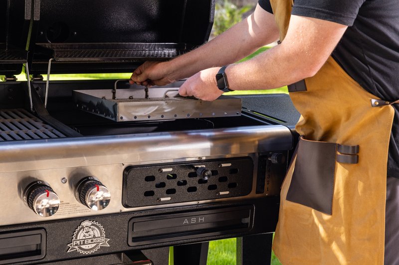 Pit Boss Memphis Ultimate 2.0 Kombigrill + Gusseisen Starter Set 6-teilig