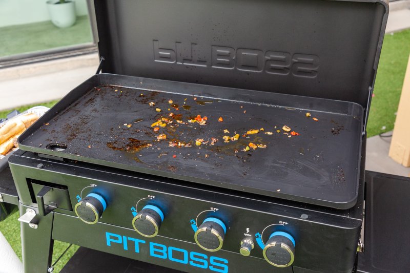 Pit Boss Plancha Grill Ultimate Plancha 4-Brenner - mit Untergestell