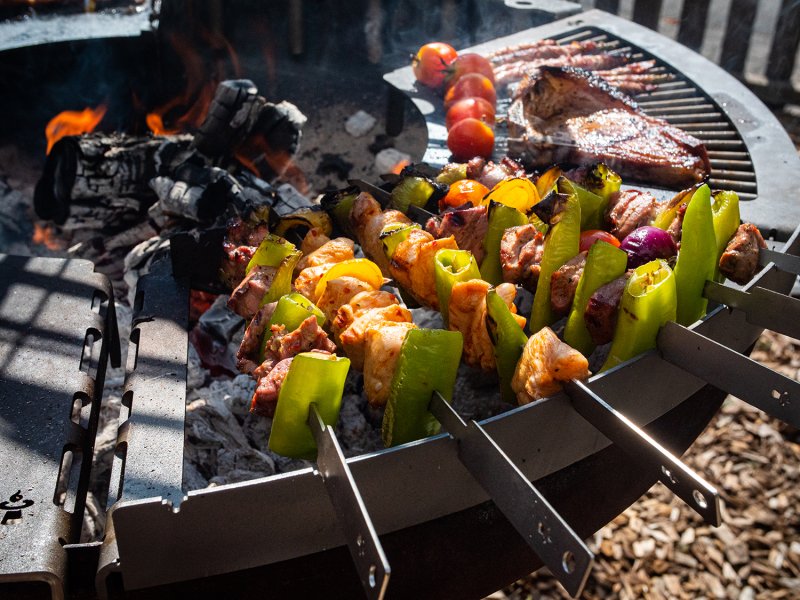 Remundi Grill Modul Spießhalter mit Grillspießen