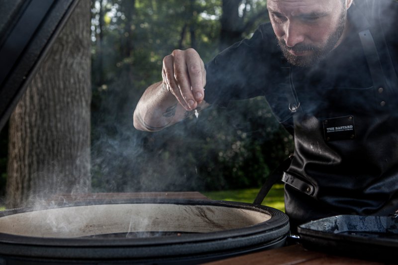 The Bastard Keramikgrill Urban XL - Complete - schwarz matt - Modell 2025