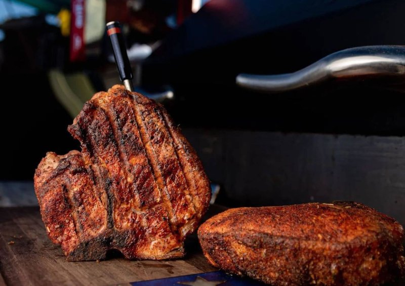 The MeatStick 4 - WLAN / Bluetooth Grillthermometer in rot