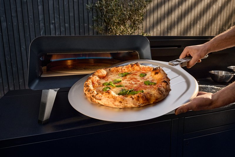 WMF Pizzaofen Gas Pizzaiolo Pro mit rotierendem Pizzastein - inkl. Pizzaschaufel