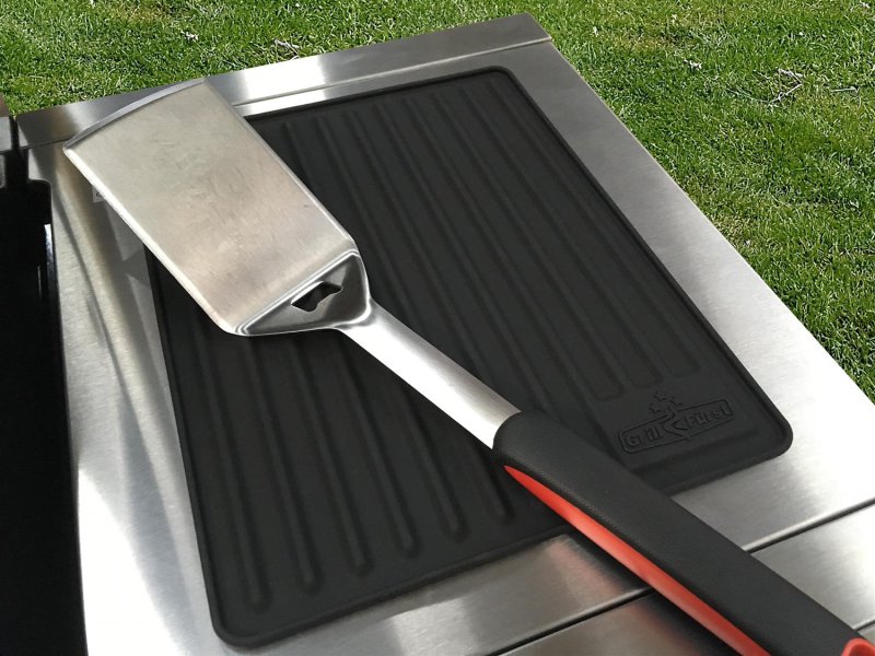 Grillfürst Besteckablage / Untersetzer Silikon 35 x 28 cm