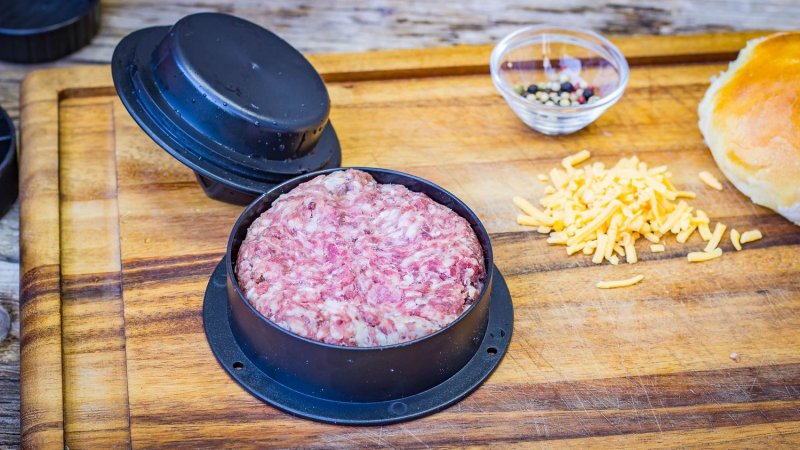 Grillfürst Burgerpresse für gefüllte Hamburger, 6-teilig
