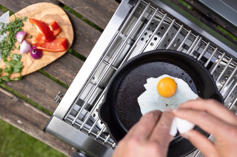 Grillfürst G201E 2-Brenner Gasgrill portabel v2 - Campinggrill / Balkongrill 50mbar