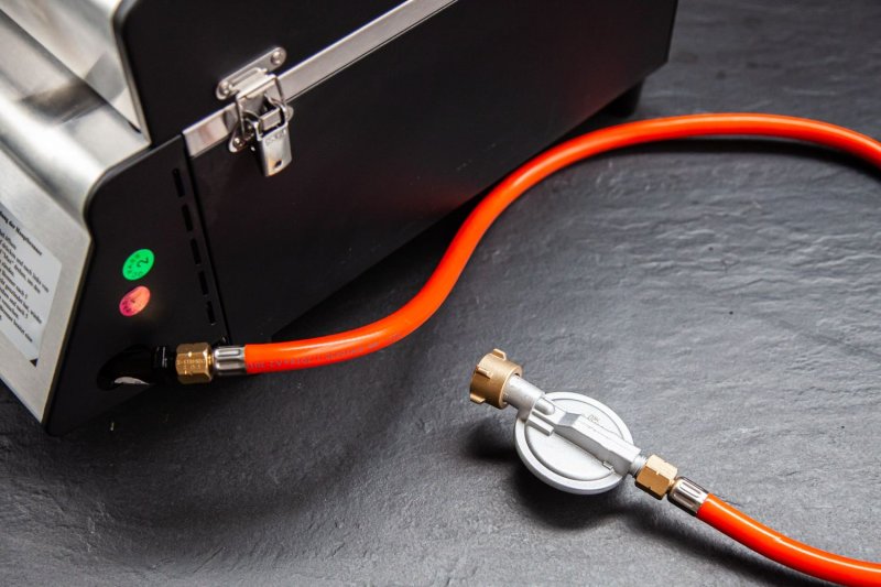 Grillfürst G201E 2-Brenner Gasgrill portabel v2 - Campinggrill / Balkongrill 50mbar