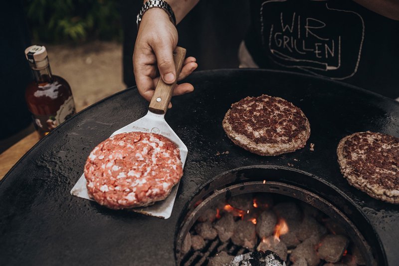 Moesta BBQ Spachtel / Grillwender für Feuerplatten / BBQ Disk