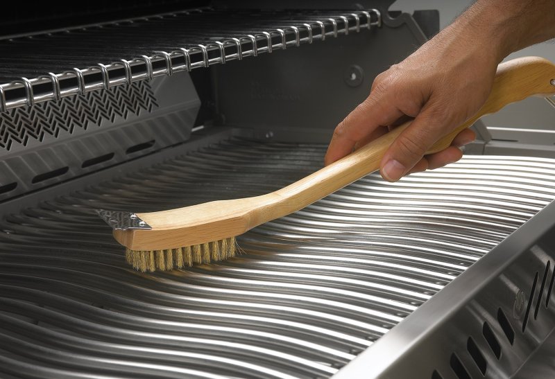 Napoleon Holz Grillbürste mit Messingborsten