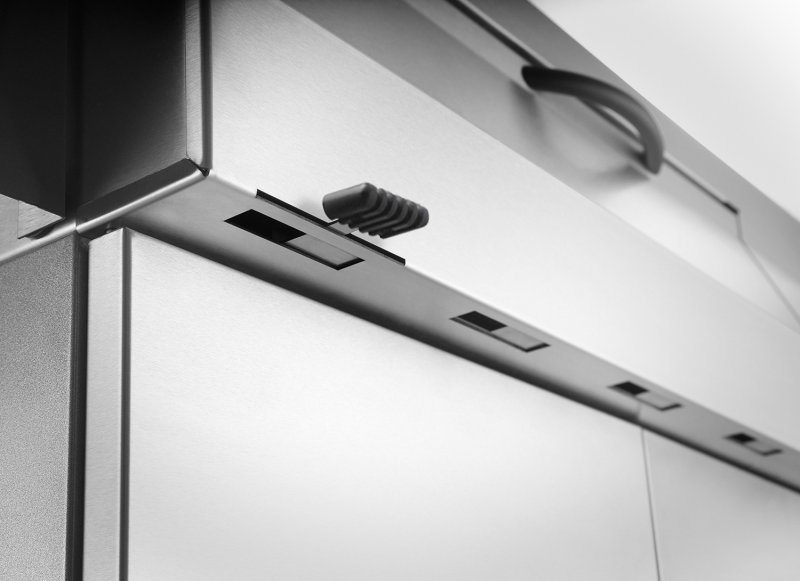 Napoleon Charcoal Professional Edelstahl Holzkohlegrill PRO605CSS