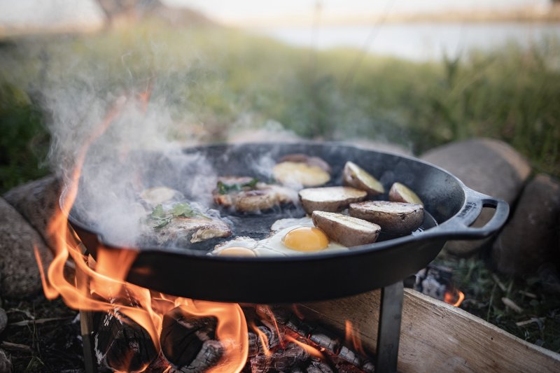 Petromax Feuerpfanne Gusseisen fp40h-t mit zwei Henkeln