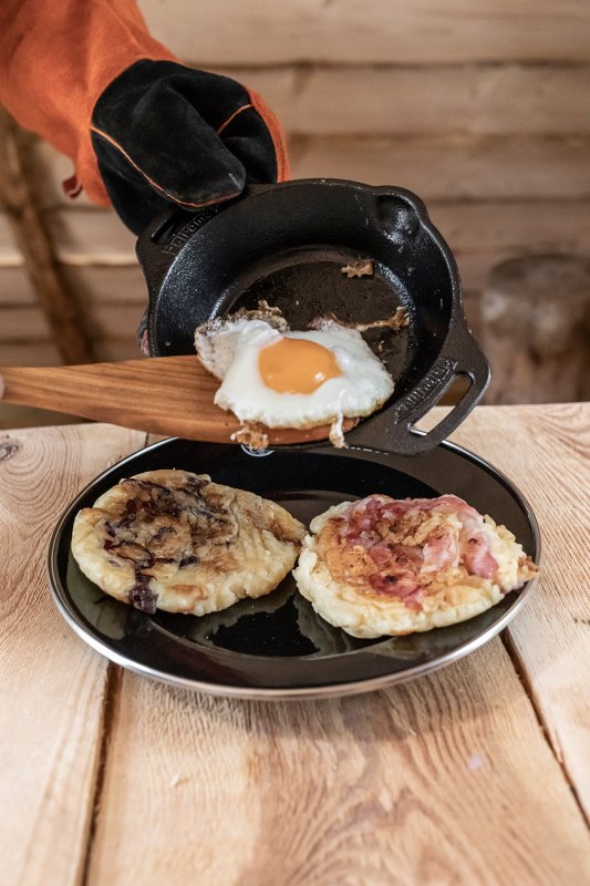 Petromax Feuerpfanne Gusseisen fp15h-t mit zwei Henkeln